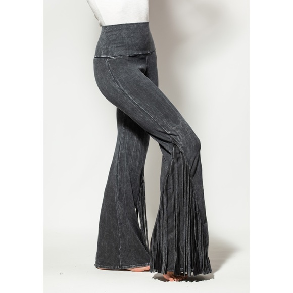 T Party Tassel Bellbottom Flare Yoga Pants - Picture 1 of 1